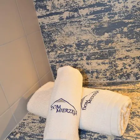 Dom Mierzeja ホームステイ