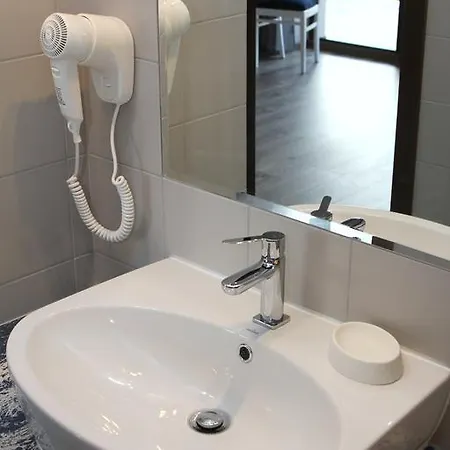 Dom Mierzeja ホームステイ *