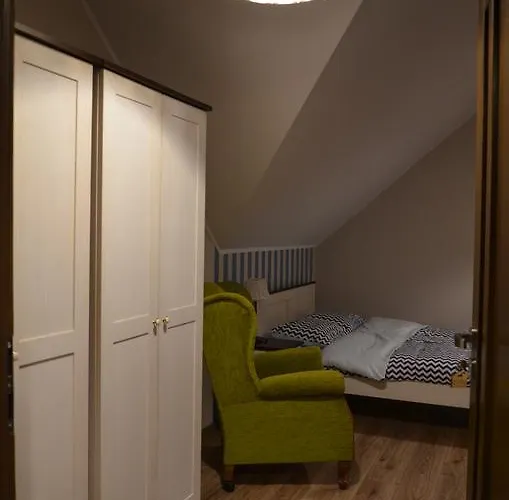 Dom Mierzeja Δωμάτια σε οικογενειακή κατοικία